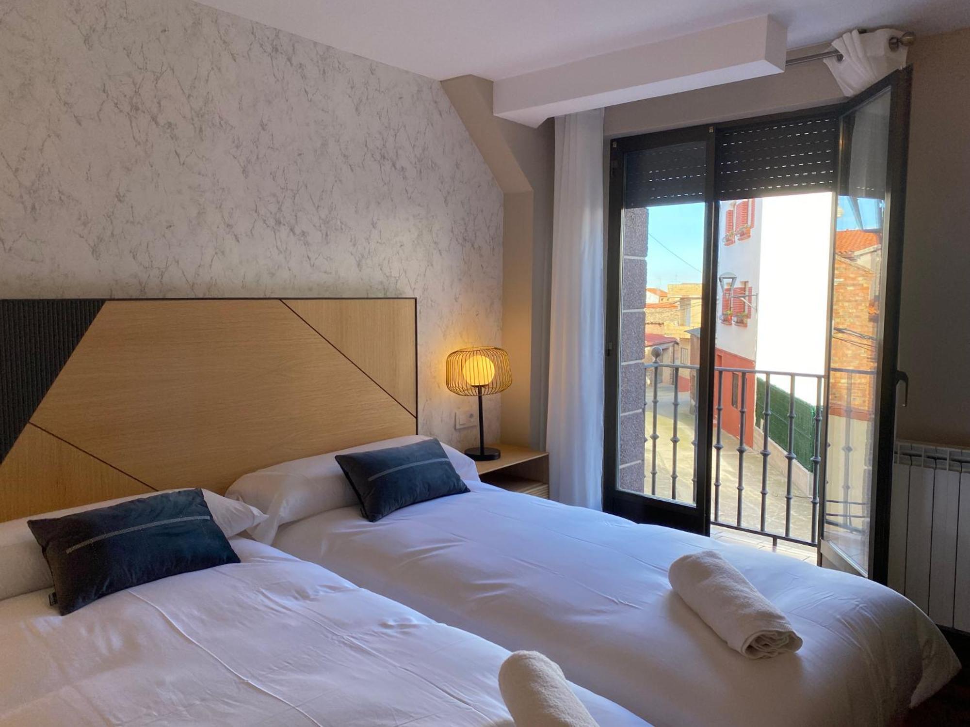 Casa Rural La Plaza Azofra ภายนอก รูปภาพ